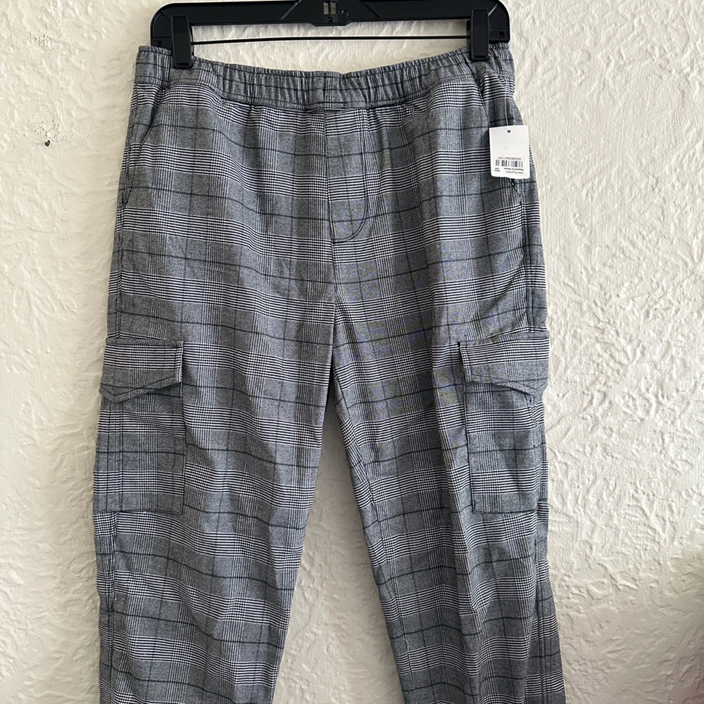 Sanctuary Gray Plaid Cargo Joggers Pants NWT Large - Picture 6 of 10